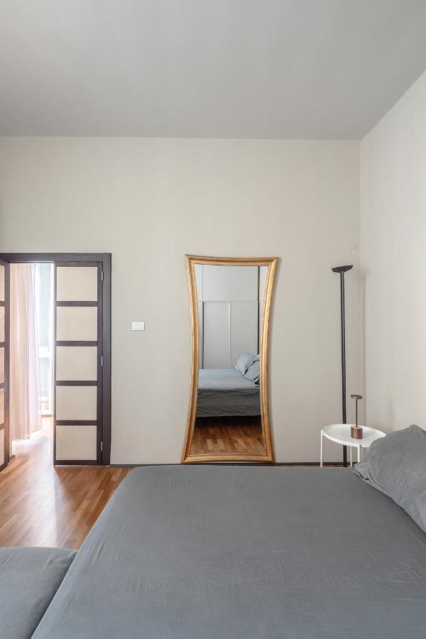Fontanella Borghese Elegant & Beautiful Apartment 로마 외부 사진