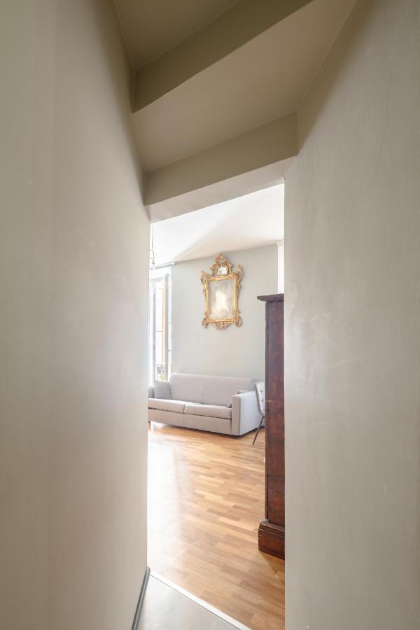 Fontanella Borghese Elegant & Beautiful Apartment 로마 외부 사진